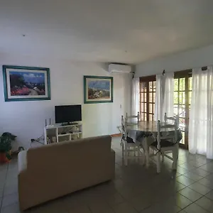 Departamento Centrico En Complejo Residencial Mendoza